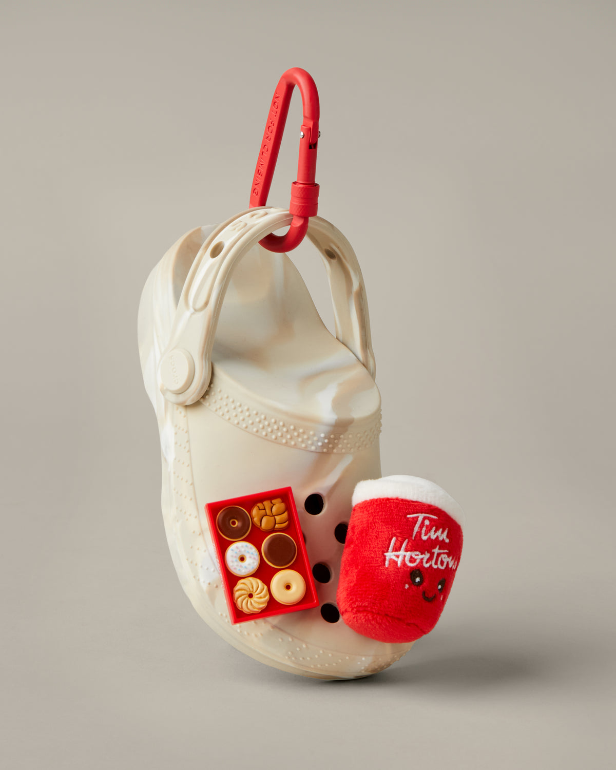 Tim Hortons and Crocs collaboration classic clog pouch bag charm in Iced Capp inspired colours | Crocs® et Tim Hortons® présentent : la pochette porte-bonheur Crocs classique aux couleurs inspirées du cappuccino glacé - Image #1