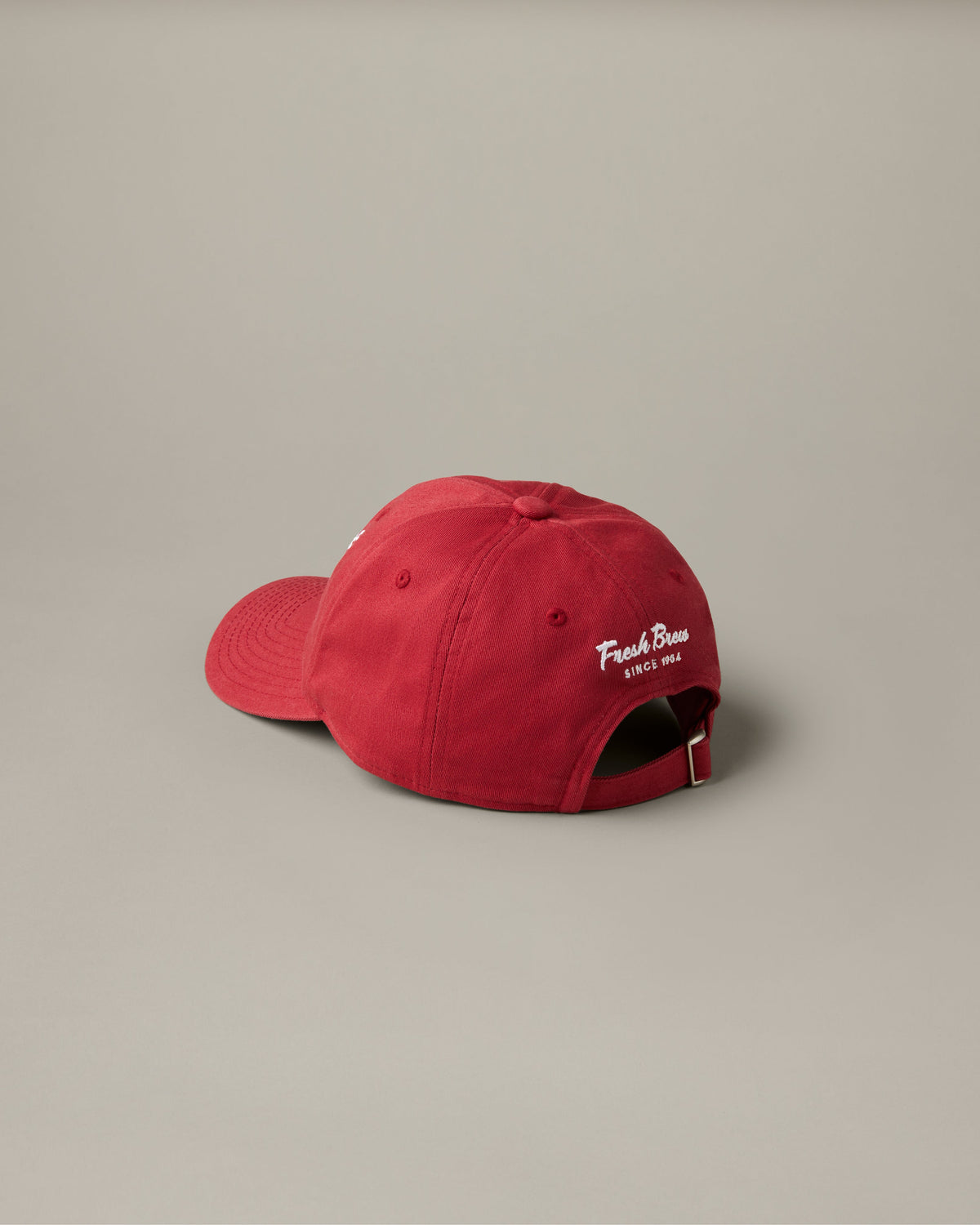 Red marl dad hat featuring retro Fresh Brew logo on front panel | Casquette de papa rétro Fresh Brew Tim Hortons – Rouge chiné - Image #4