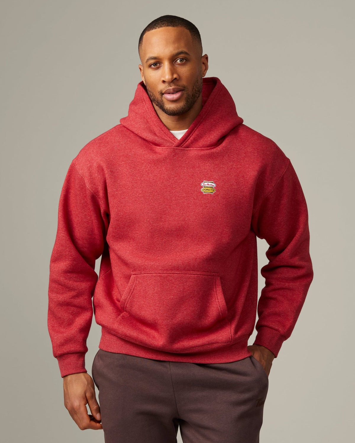 Red marl unisex hoodie featuring retro Tim Hortons logo on chest | Chandail à capuchon unisexe rouge chiné avec logo Tim Hortons rétro à l’avant. - Image #3