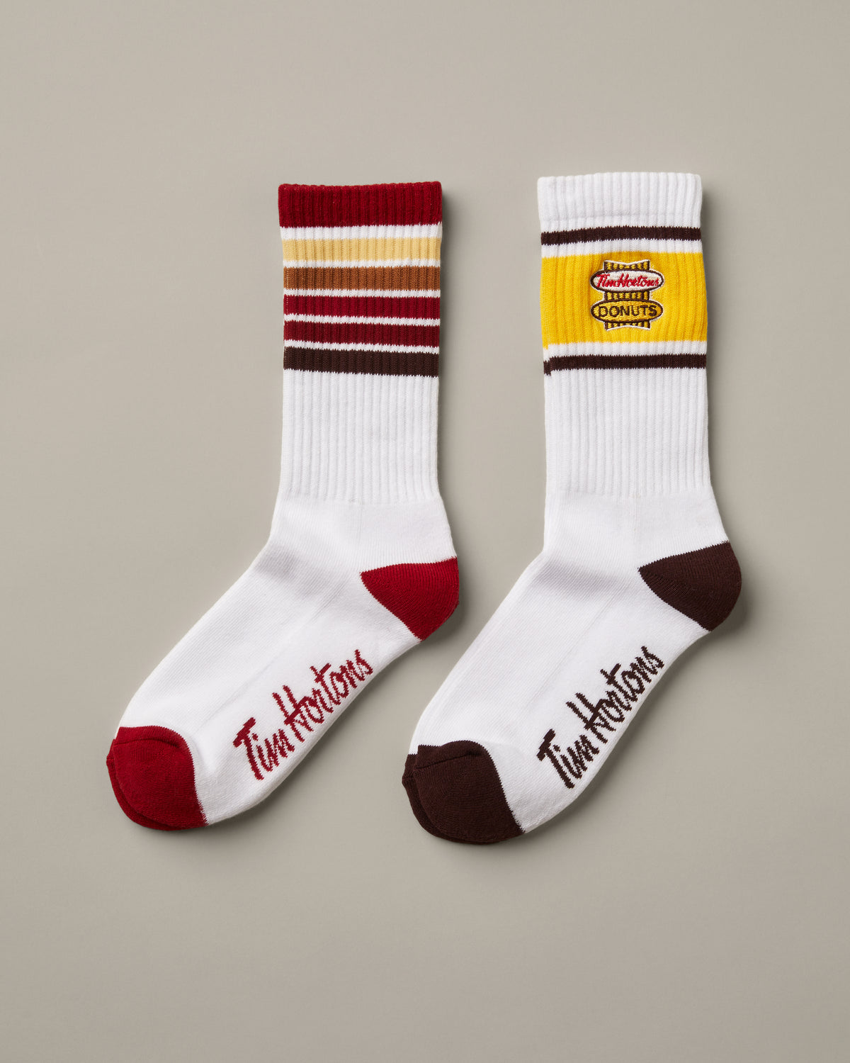 Set of two unisex crew socks featuring retro Tim Hortons designs | Ensemble de deux paires de bas avec designs Tim Hortons rétro. - Image #1