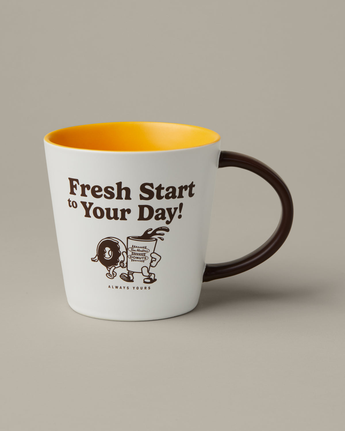 16oz retro ceramic mug featuring “Fresh Start to Your Day” slogan and Tim Hortons branding | Tasse rétro Fresh Start to Your Day! de 16 oz Tim Hortons - Image #1